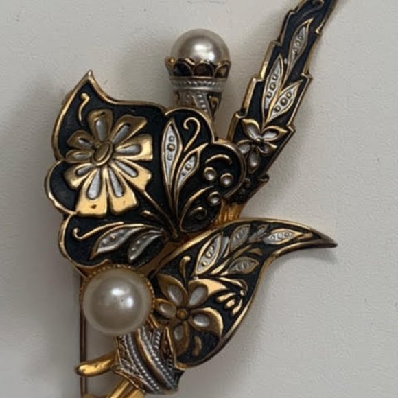 Damascene vintage toledoware style gold brooch - Picture 2 of 5